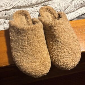 Brown Fuzzy Slipper Clogs